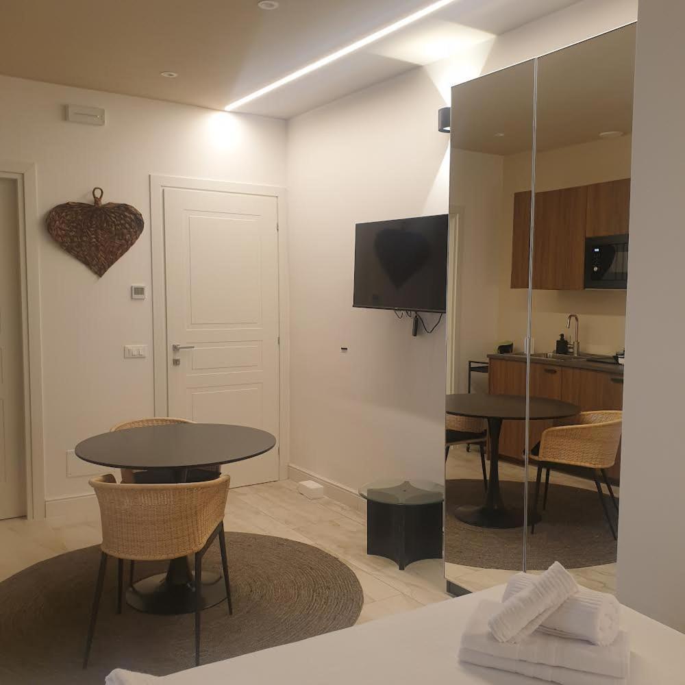 Elegante - Colosseo Appartement Rome